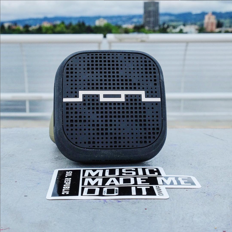 SOL Republic Punk Wireless Pocket Speaker listing image 2